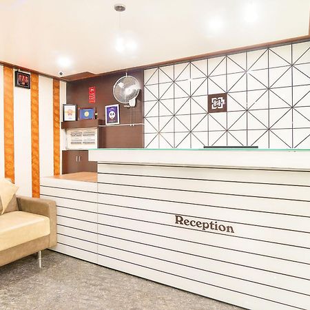 Hotel Satkar Σουράτ Εξωτερικό φωτογραφία